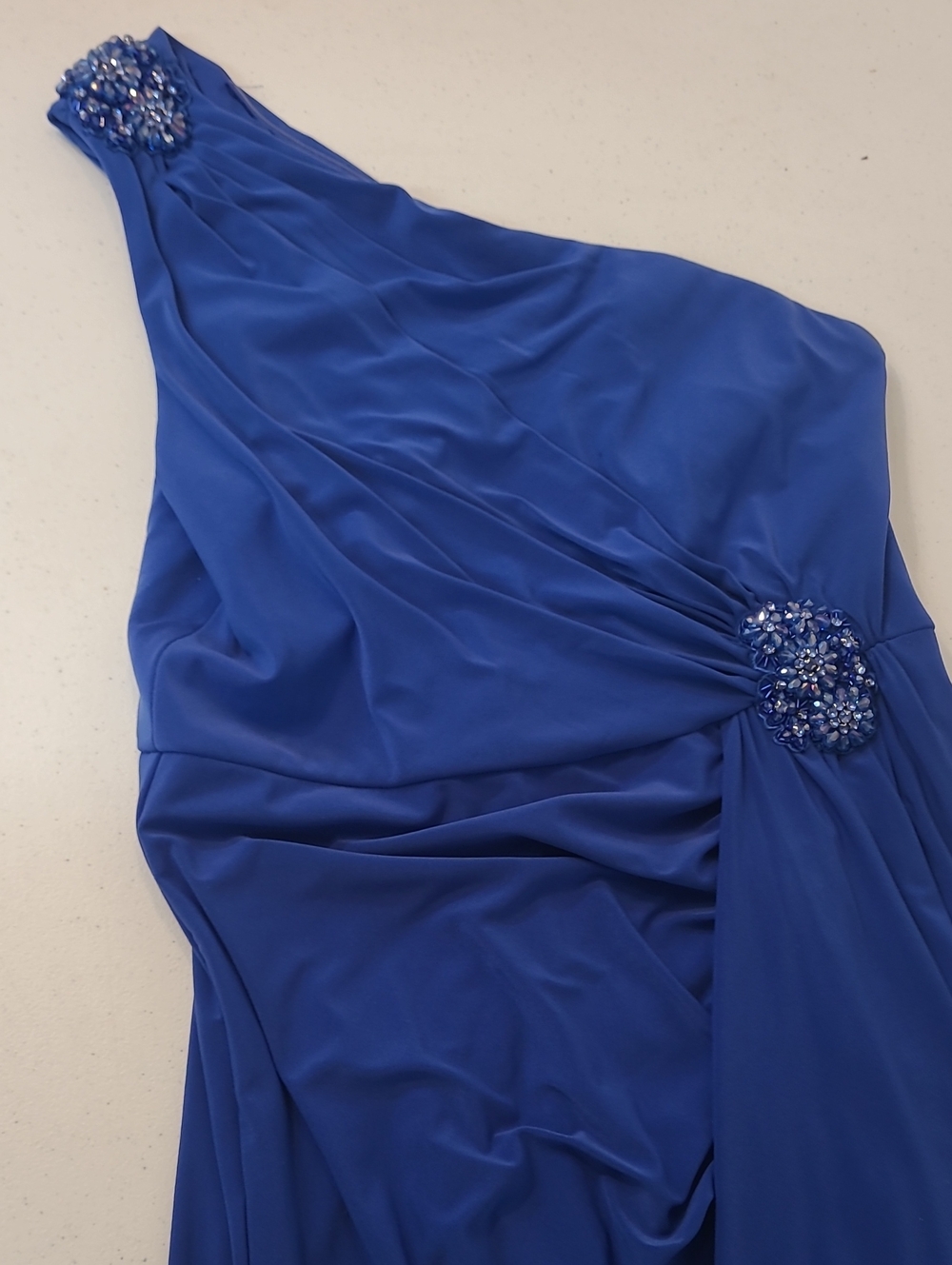 Adrianna Papell One-Shoulder Brillant Sapphire Gown Size 14 Sparkly Accents - Picture 11 of 13
